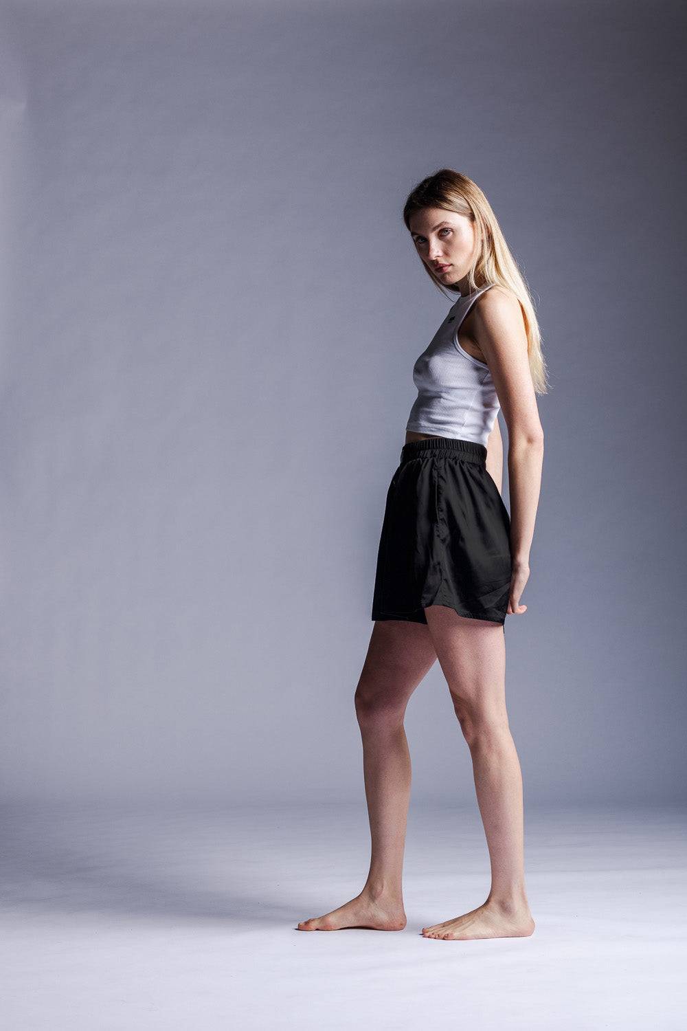 Karo Kauer Woven Shorts Black Begrenzte Freigabe