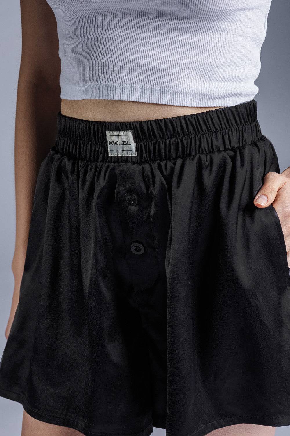 Karo Kauer Woven Shorts Black Begrenzte Freigabe