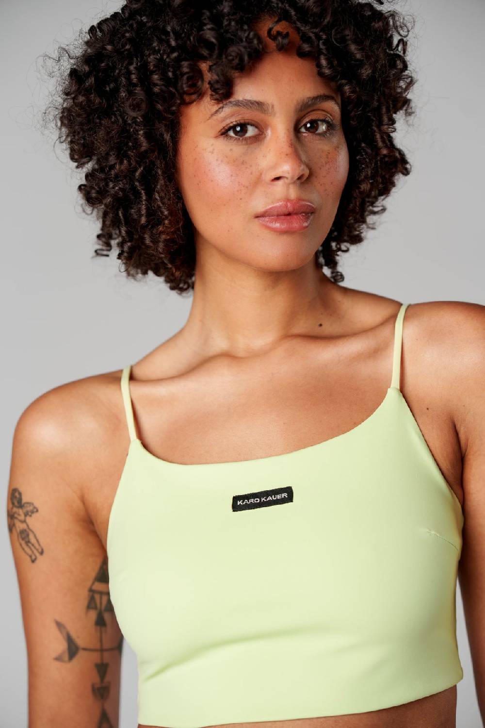 Karo Kauer Cropped Top Matcha Discount Store für neue Produkte