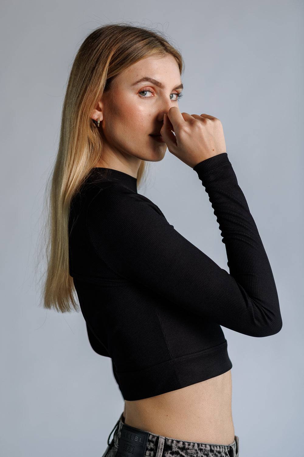 Karo Kauer Cropped Shirt Black Saisonschlussverkauf