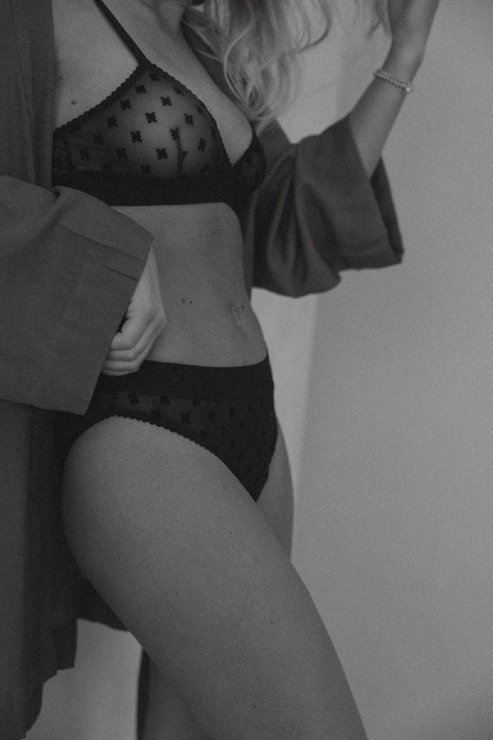 Karo Kauer Mesh Bralette Black Top Angebot