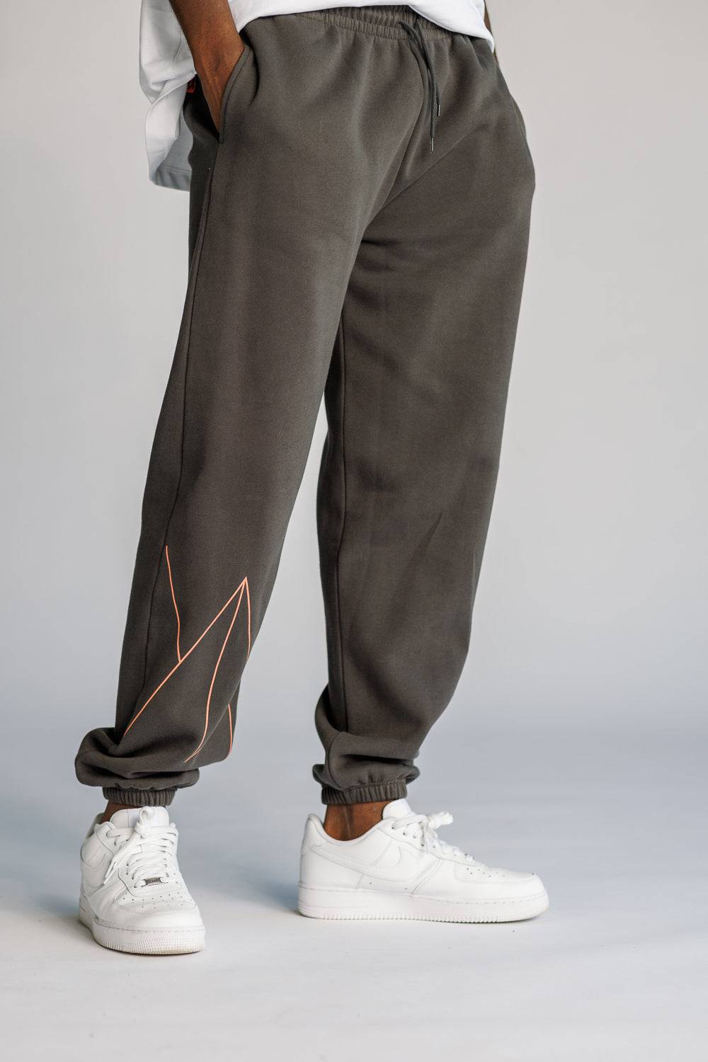 Karo Kauer Jogger Pants Graphit Großer Ausverkauf