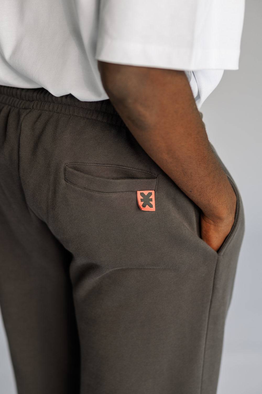Karo Kauer Jogger Pants Graphit Großer Ausverkauf