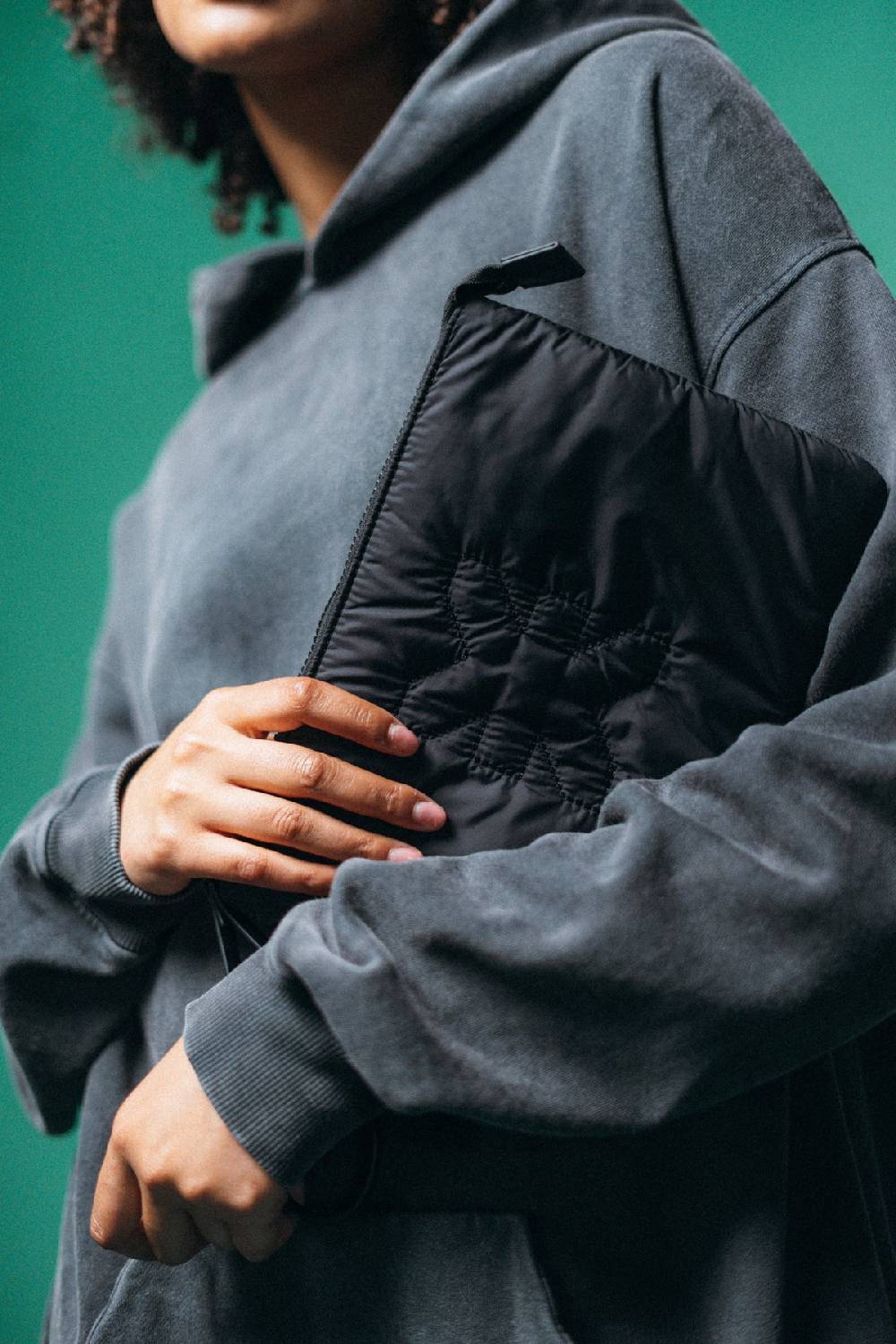Karo Kauer Clutch Logo 50% Rabatt für begrenzte Zeit