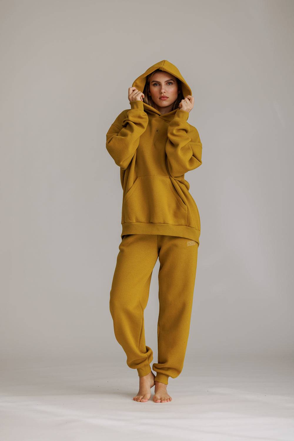 Karo Kauer Jogger Pants Oil Yellow Begrenzte Freigabe