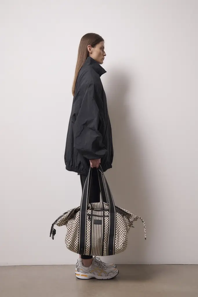 Lala Berlin Big Bag Muriel 2.0 canvas heritage stripe black Neueste Mode