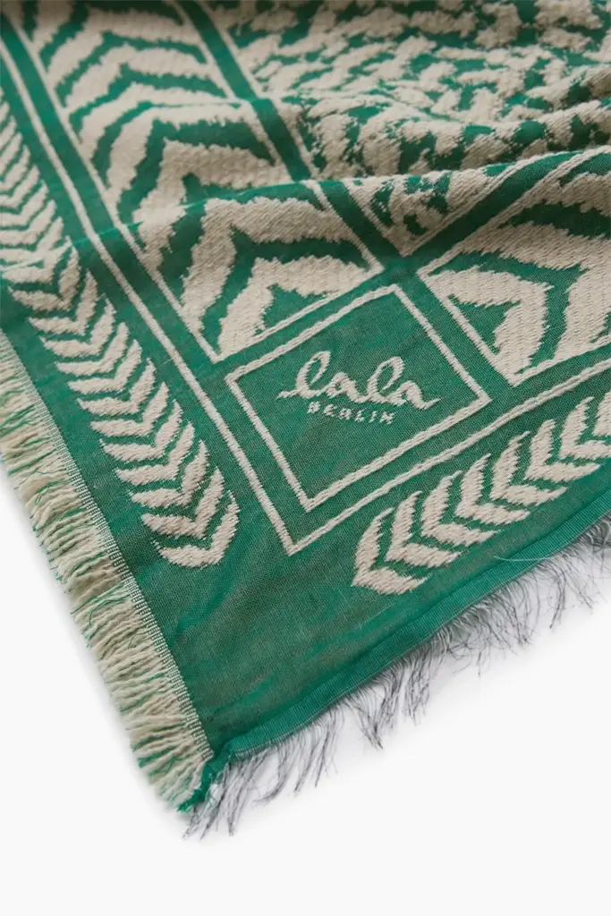 Lala Berlin Triangle Anmye wool mix green/sand Exklusive Angebote