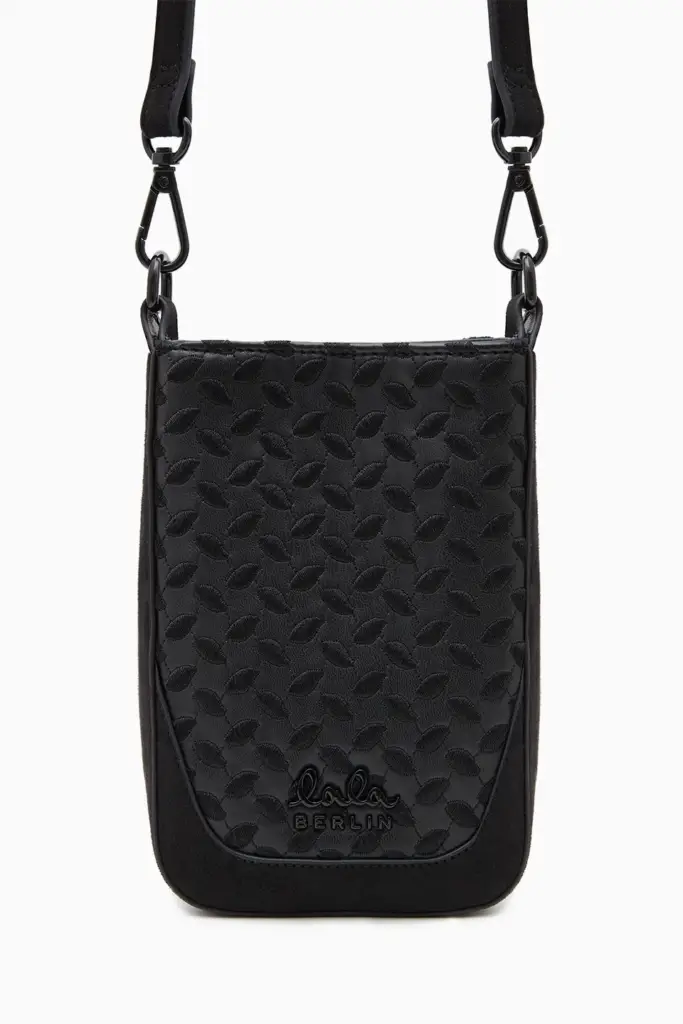 Lala Berlin Flat Crossbody Milwa grainy vegan leather black Begrenzte Freigabe