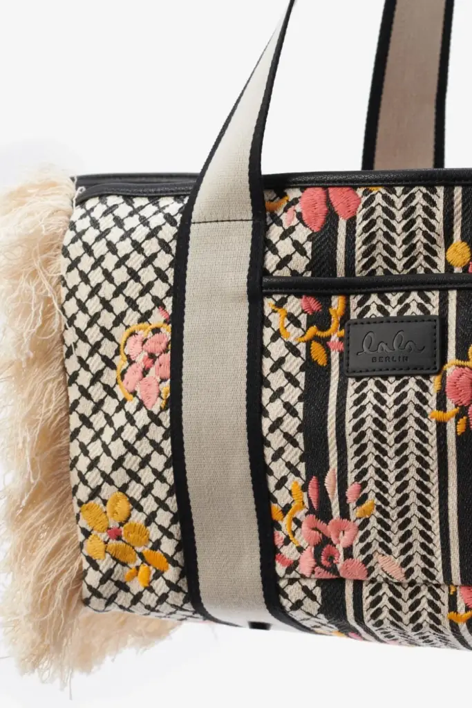 Lala Berlin Big Bag Muriel stitched canvas heritage embroidery flower Discount Store für neue Produkte