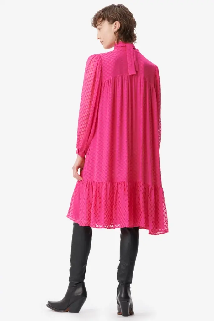 Lala Berlin Dress Day viscose/silk blend polka dot dragonfruit Große Rabatte