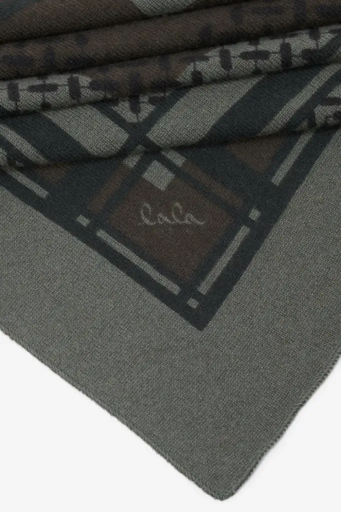 Lala Berlin Triangle Double Heritage cashmere olive Versandkostenfrei