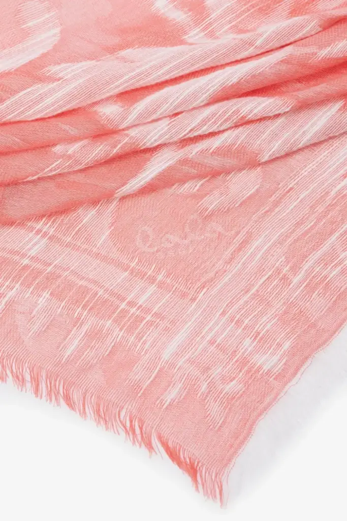 Lala Berlin Triangle Alvid viscose mix flower fountain pink Valentinstagsangebot