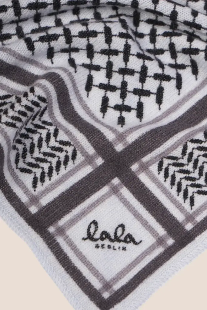 Lala Berlin Triangle Trinity Classic XS cashmere light blue Kauf eins, bekomm eins gratis