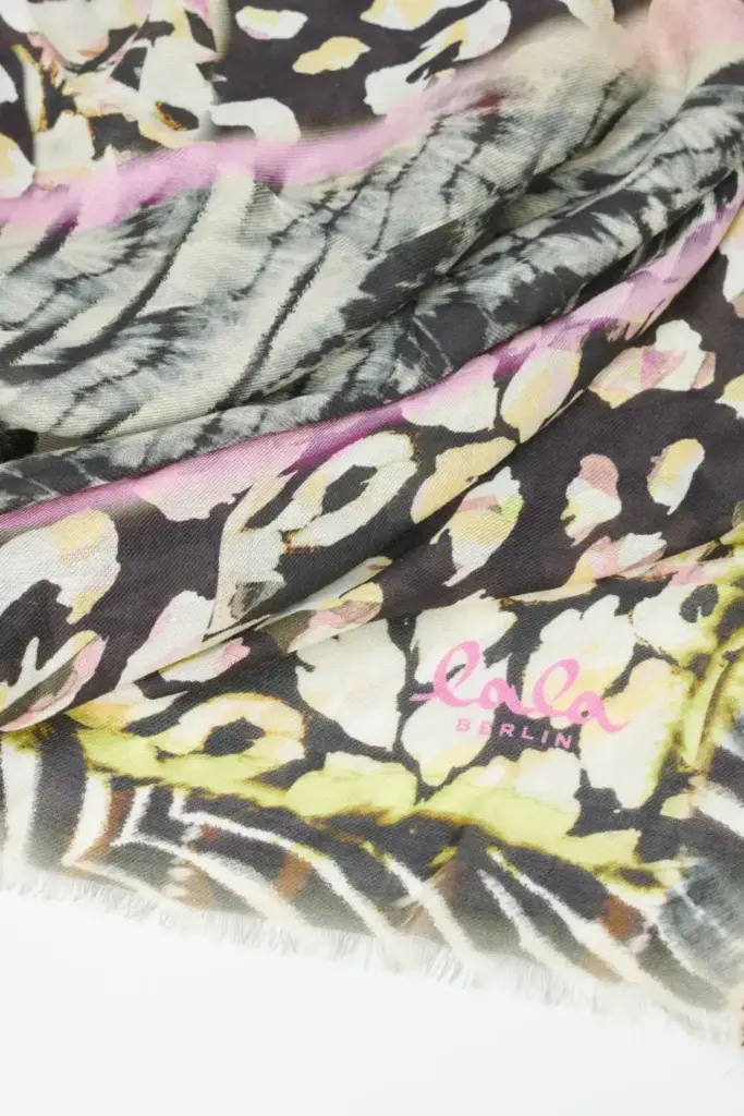 Lala Berlin Scarf Abix modal mix animal patchwork Zeitbegrenzte Promotion