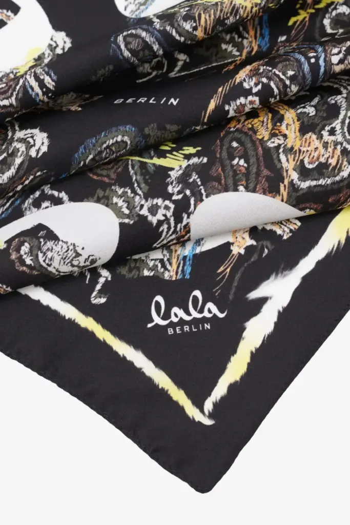 Lala Berlin Cube Ahrina silk paisley park dark Bis zu 50% Rabatt