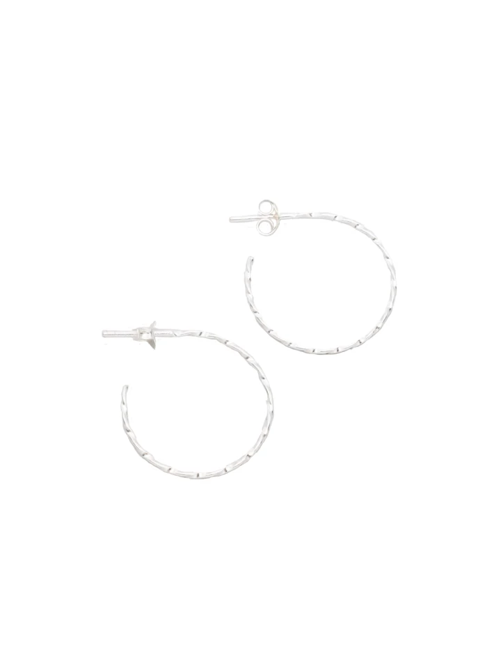 Lanius Gedrehte Creolen mit Stecker M - Fejn Wochenangebot