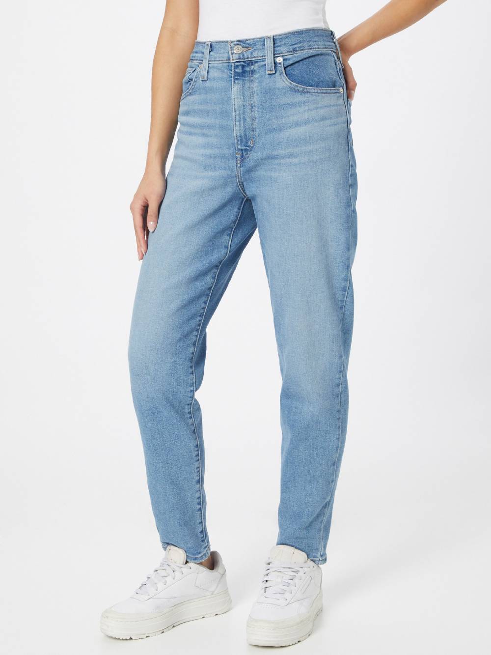LEVI'S ® Tapered Jeans 'High-Waisted Mom' in Blue Denim Preisnachlass
