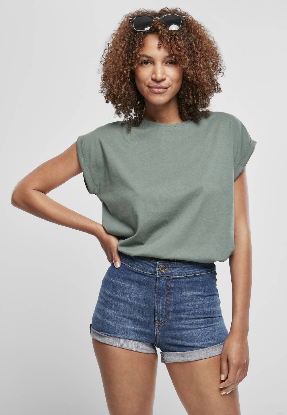 Urban Classics Shirt in Emerald Exklusive Angebote