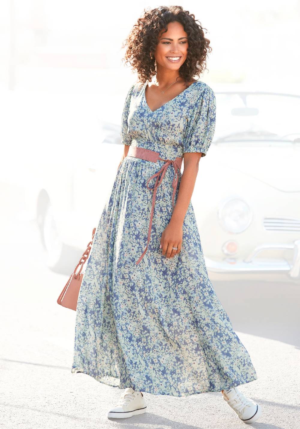 BUFFALO Dress in Dusty Blue Begrenzt auf 3 Tage