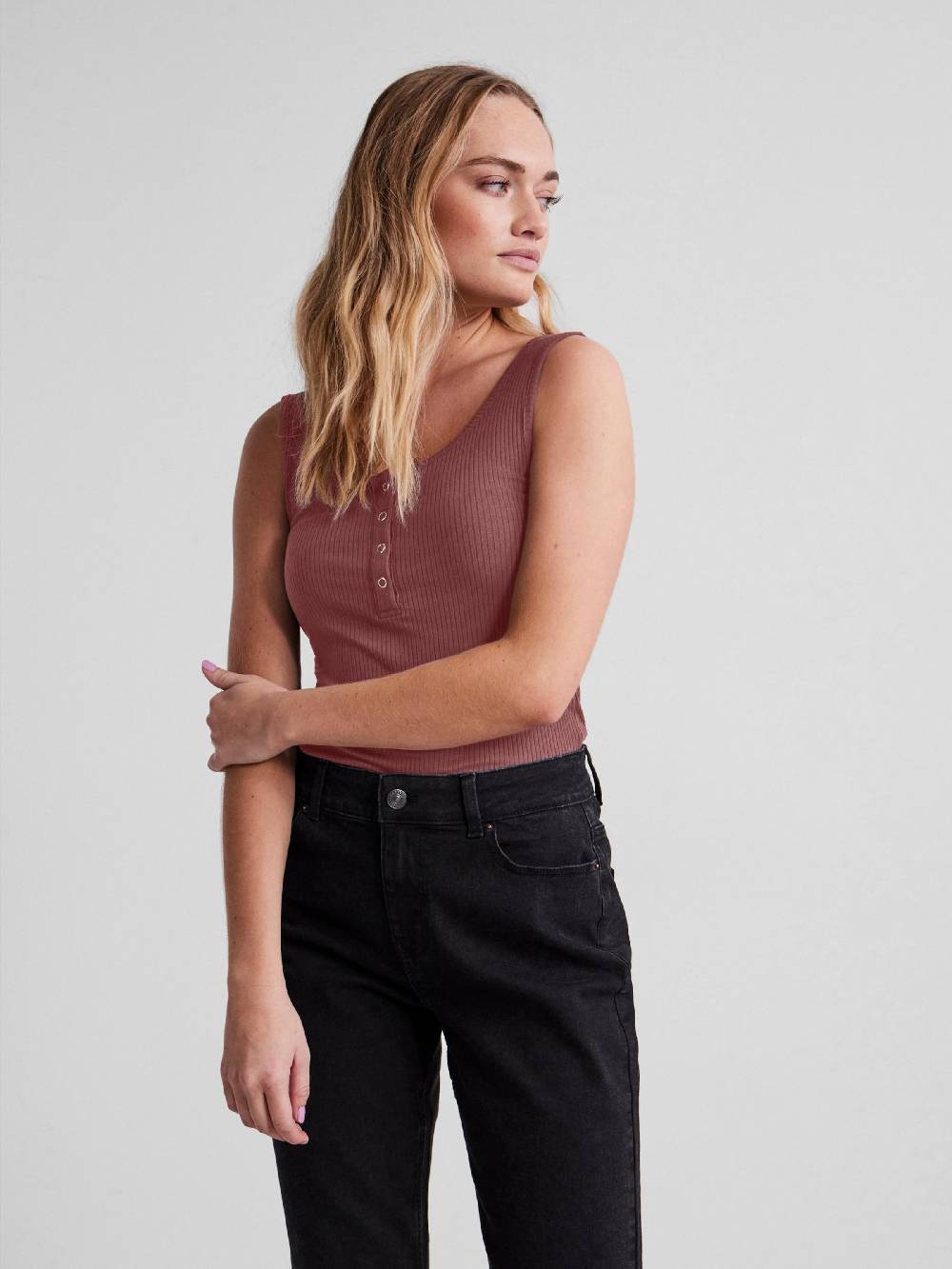 PIECES Top 'Kitte' in Carmine Red Auslauf