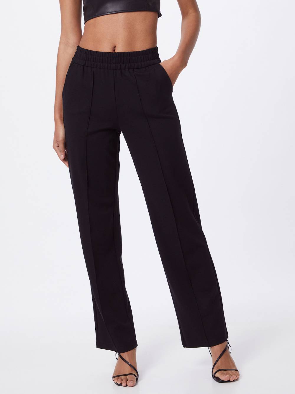 ONLY Wide leg Pleated Pants 'ONLPoptrash' in Black Blitzangebot
