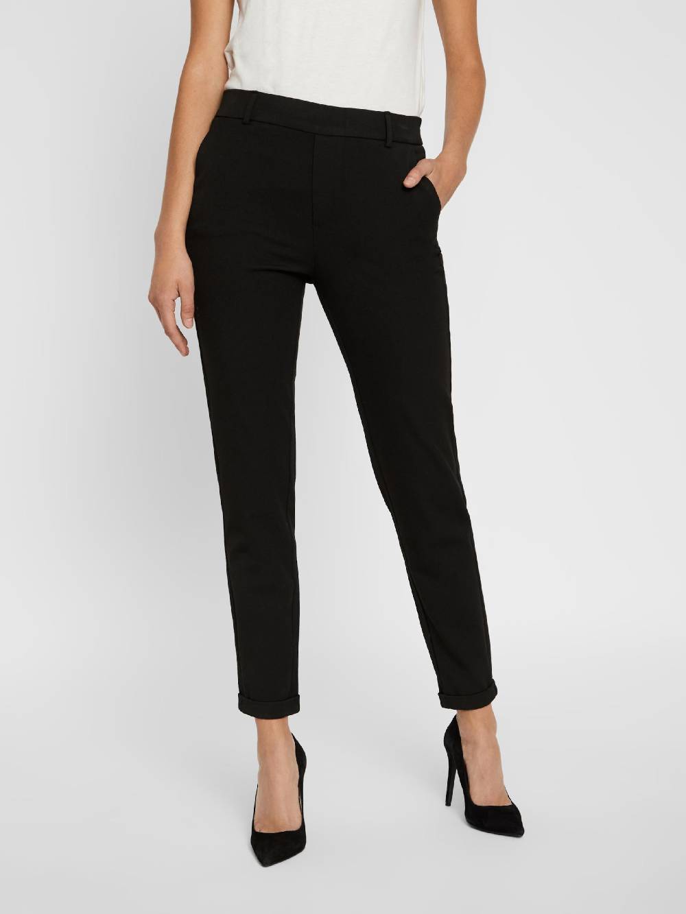 VERO MODA Regular Chino Pants 'VMMaya' in Black Letzter Tag