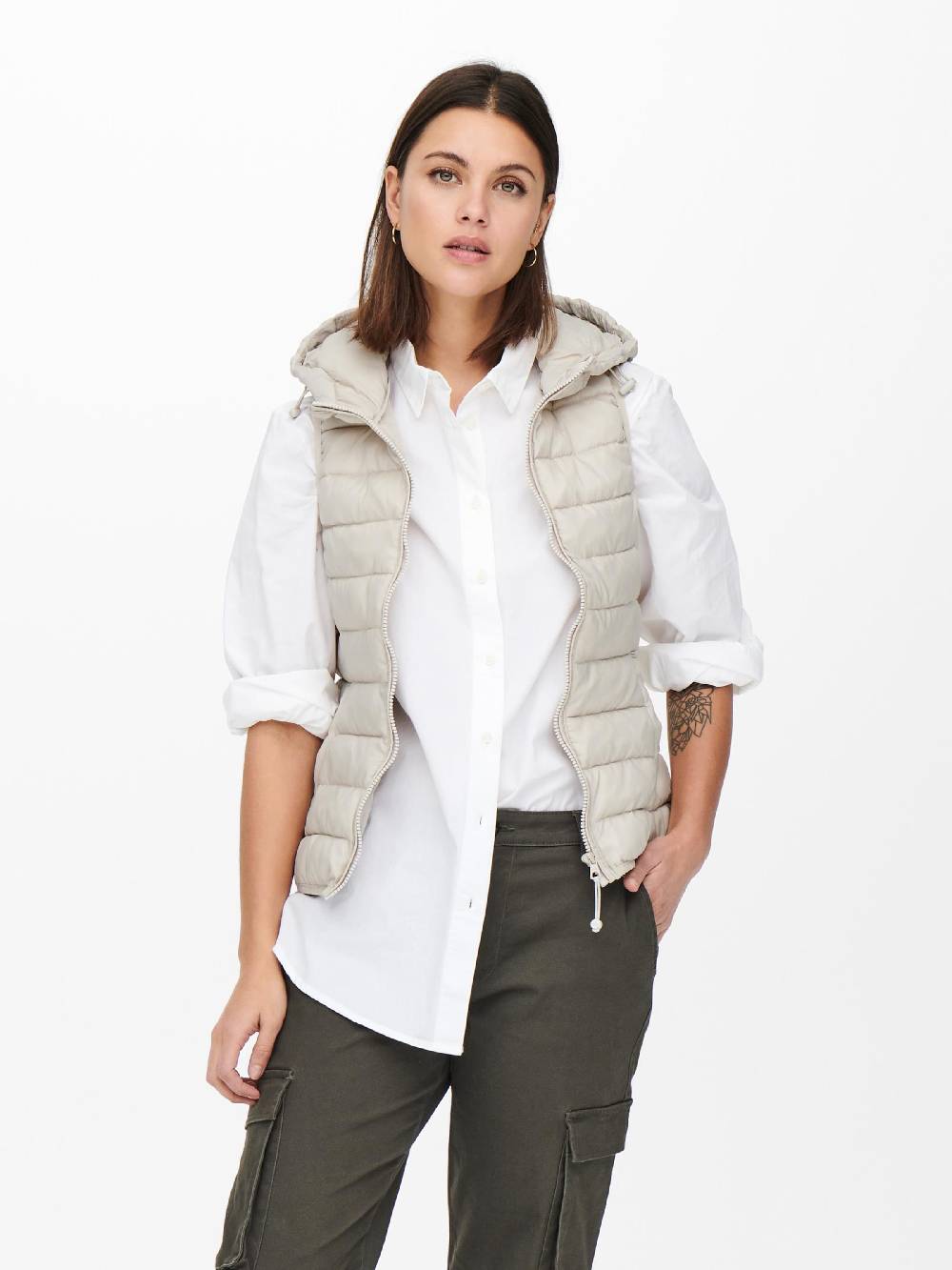 ONLY Vest 'ONLNew Tahoe' in Beige 2025
