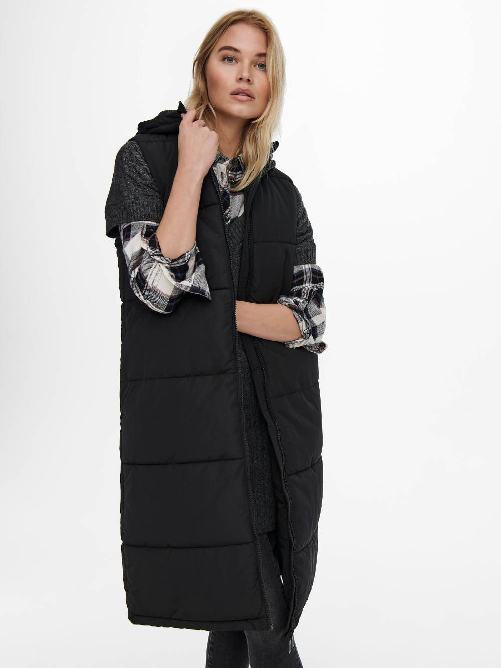 ONLY Vest 'ONLALINA' in Black Hotsell