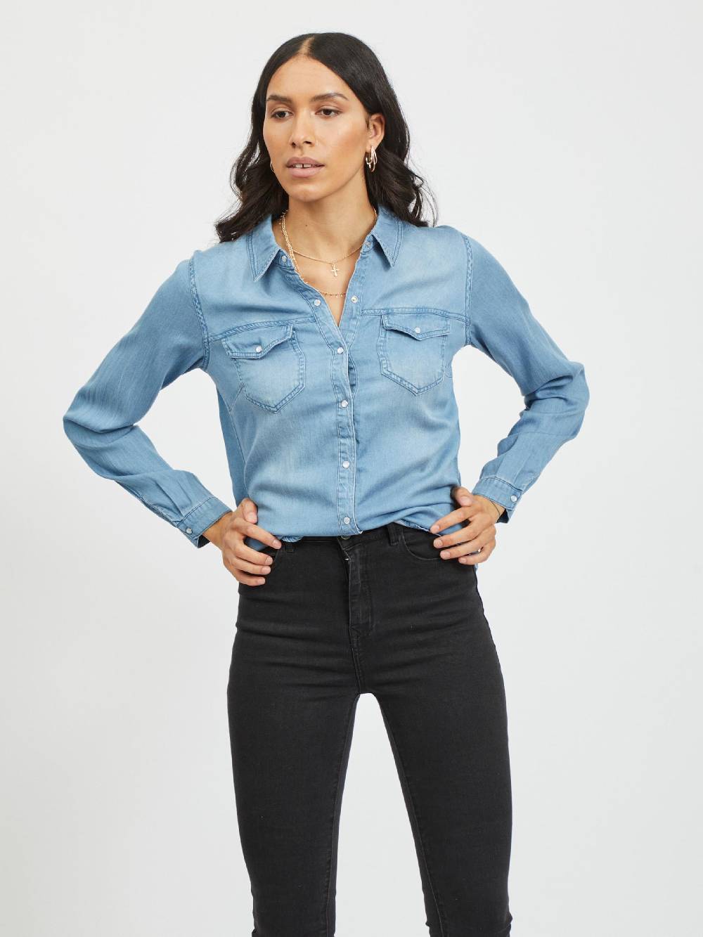 VILA Blouse 'Bista' in Light Blue Black Friday