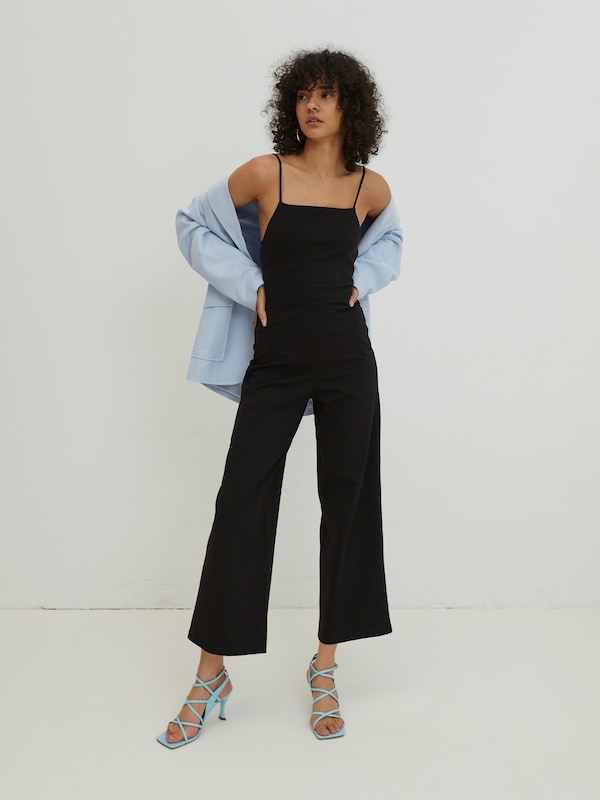 EDITED Jumpsuit 'Noor' in Black Letzte 2 Tage