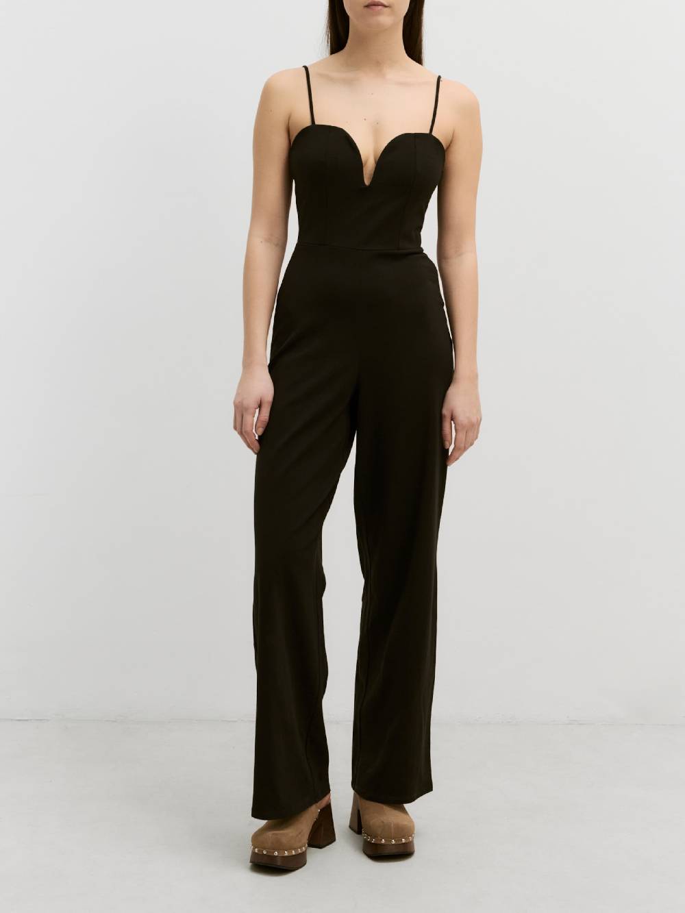 EDITED Jumpsuit 'Roxana' in Black Bis zu 50% Rabatt