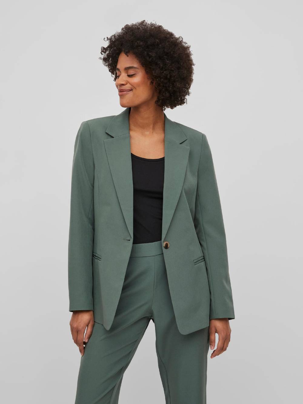 VILA Blazer 'LOWNY' in Jade Black Friday