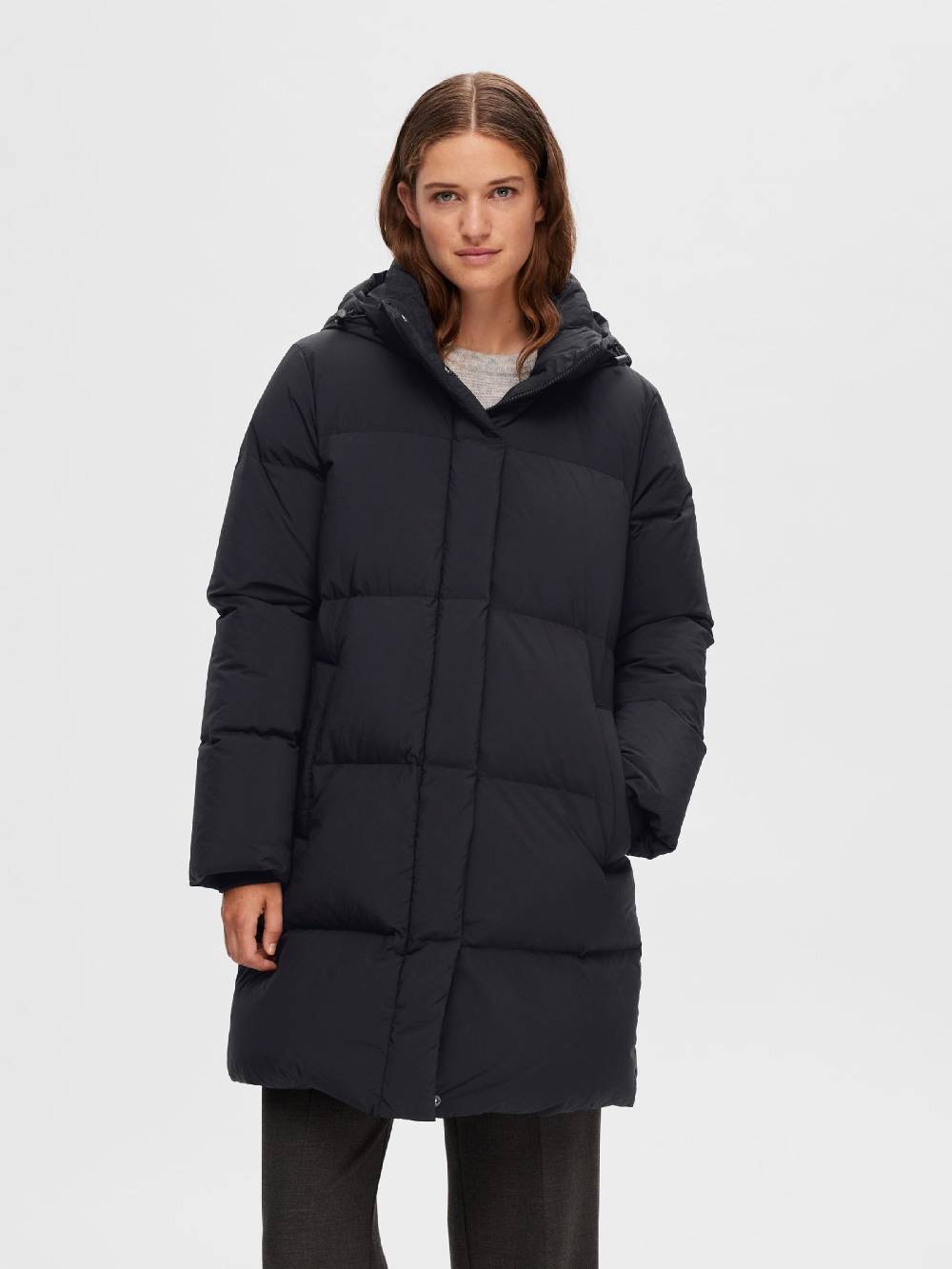 SELECTED FEMME Winter Coat 'Rigga' in Black Bis zu 60% Rabatt