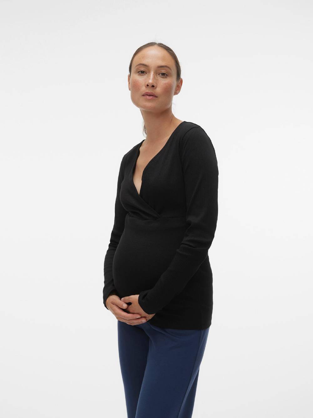 Vero Moda Maternity Shirt 'LAVENDER' in Black Neueste Mode
