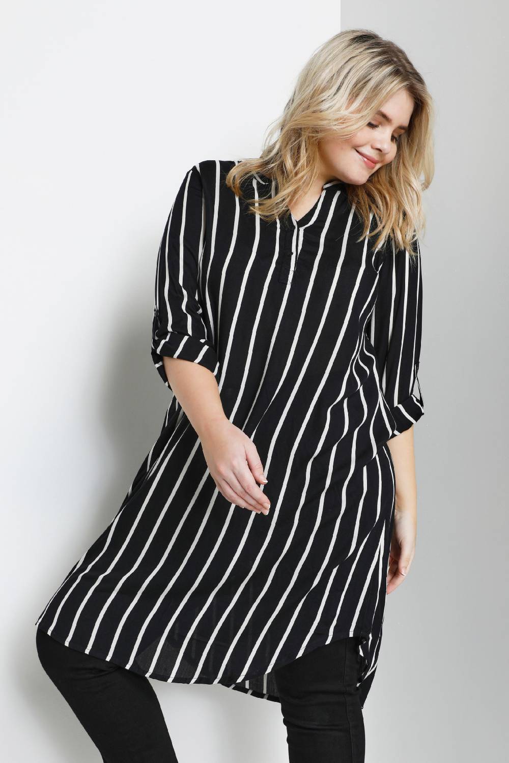 KAFFE CURVE Shirt Dress 'Milana' in Black Schlussverkauf