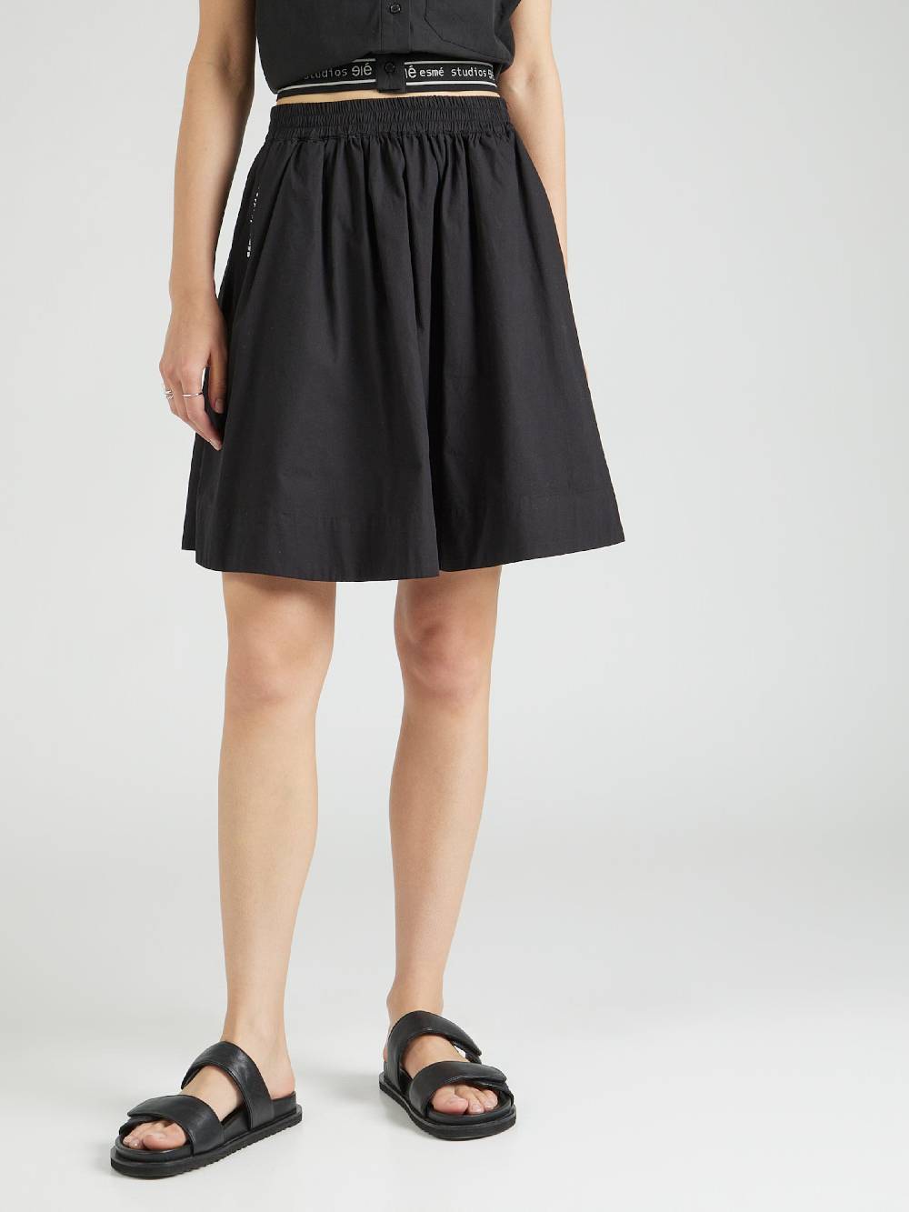 Esmé Studios Skirt 'Anine' in Black Tägliche Deals