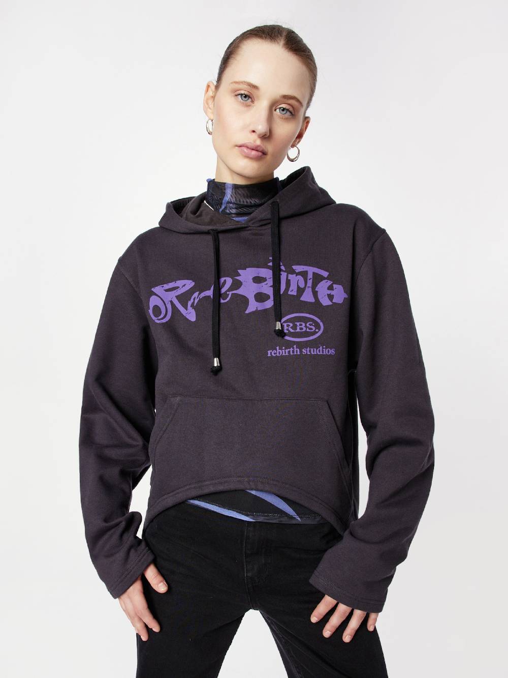 Rebirth Studios Sweatshirt 'Hella' in Graphite Clearance-Verkauf