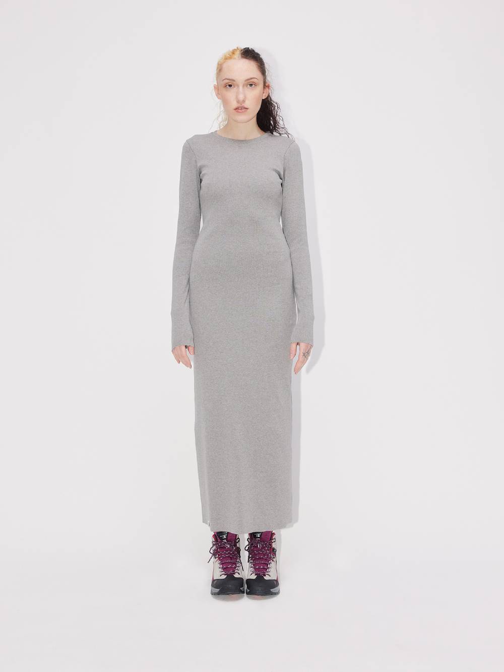 ABOUT YOU REBIRTH STUDIOS Dress 'Essential' in Grey Meist gekauft