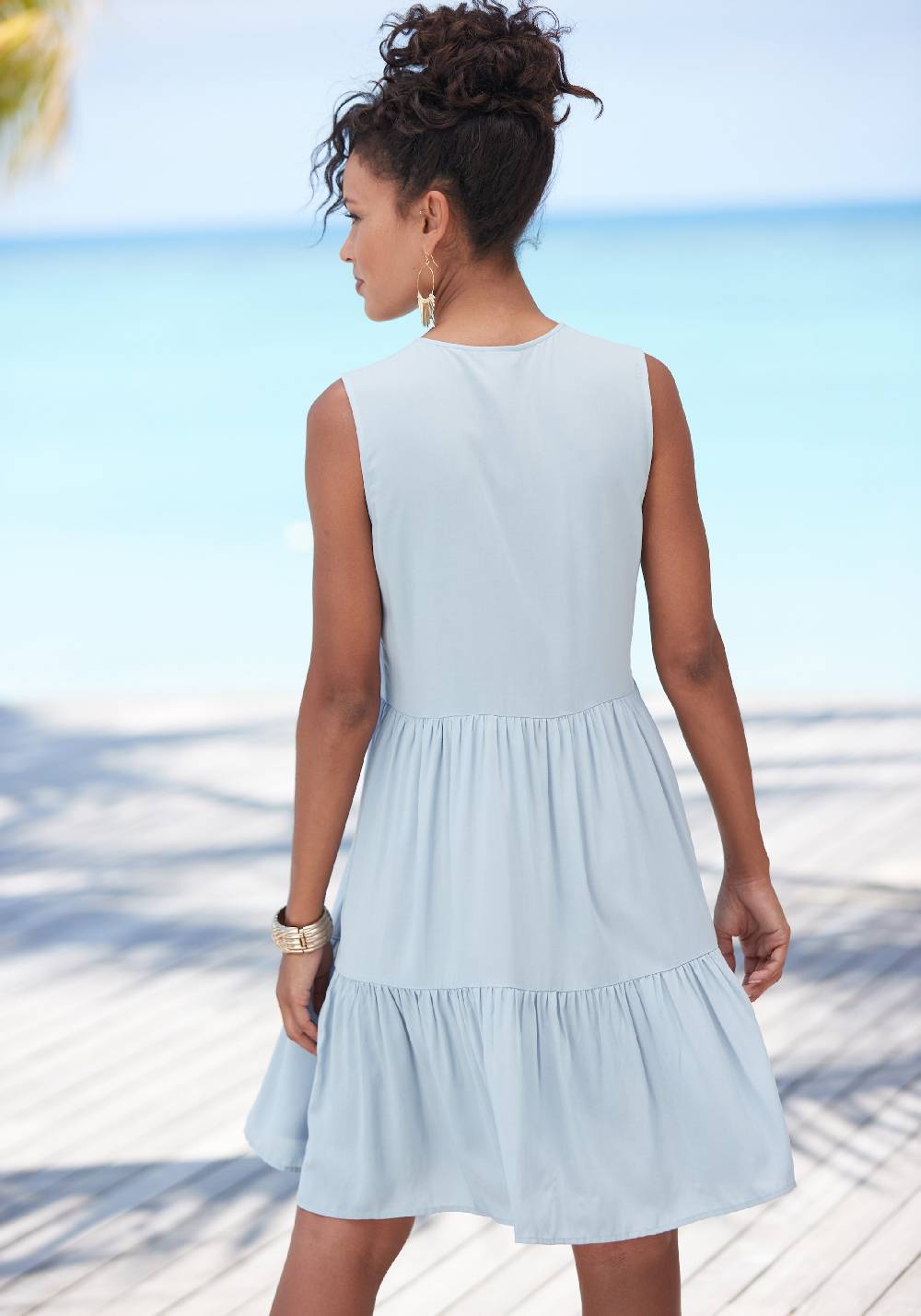 LASCANA Summer Dress in Pastel Blue Preisnachlass