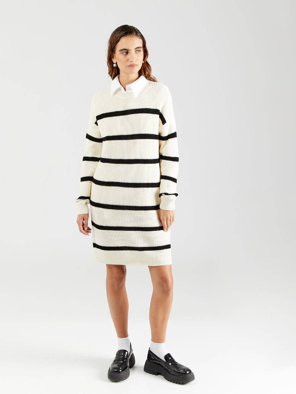 Noisy may Knitted dress 'NMMAYSA' in Cream Hotsell