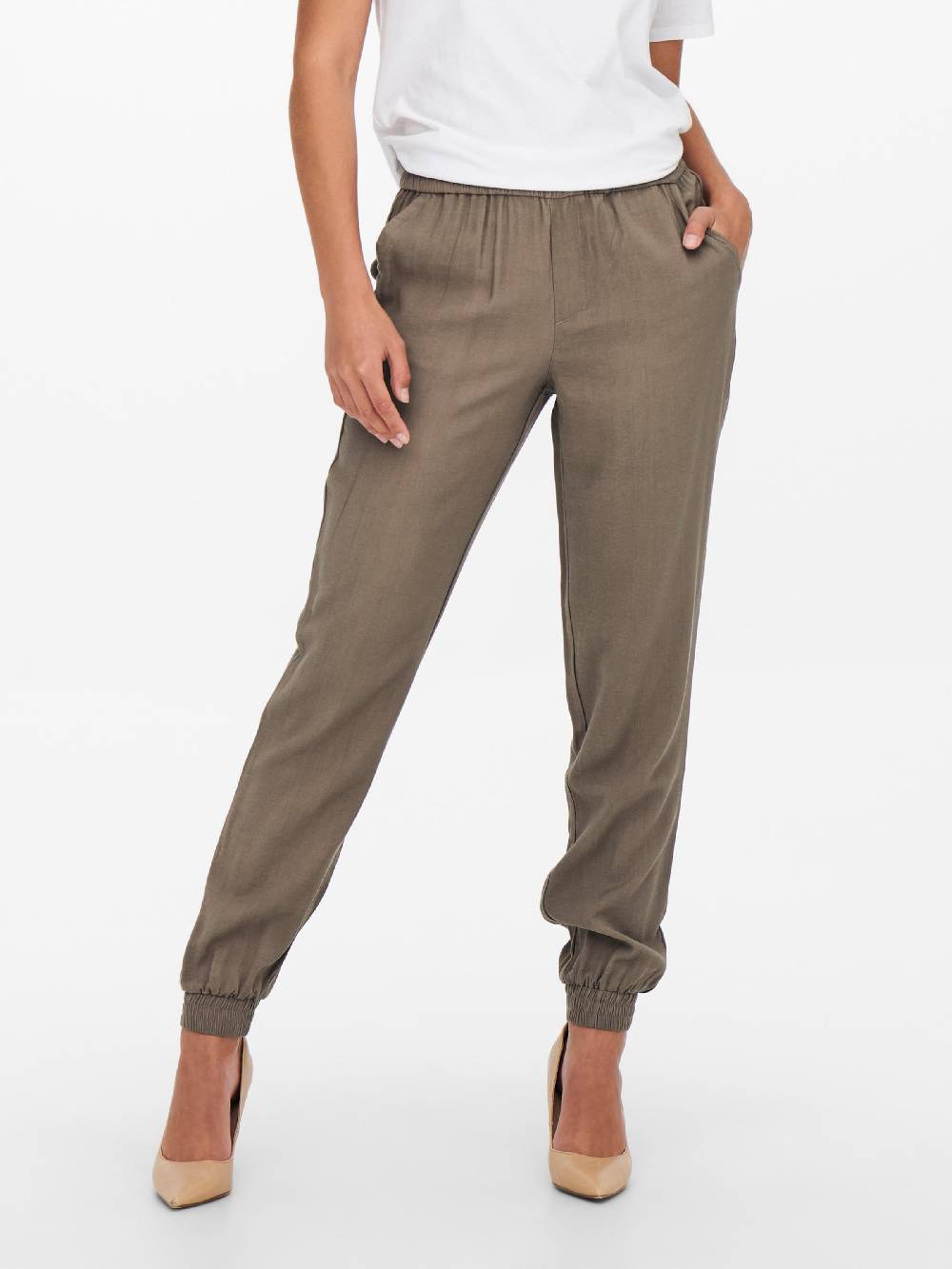 ONLY Tapered Pants 'Kelda-Emery' in Brown Kauf eins, bekomm eins gratis