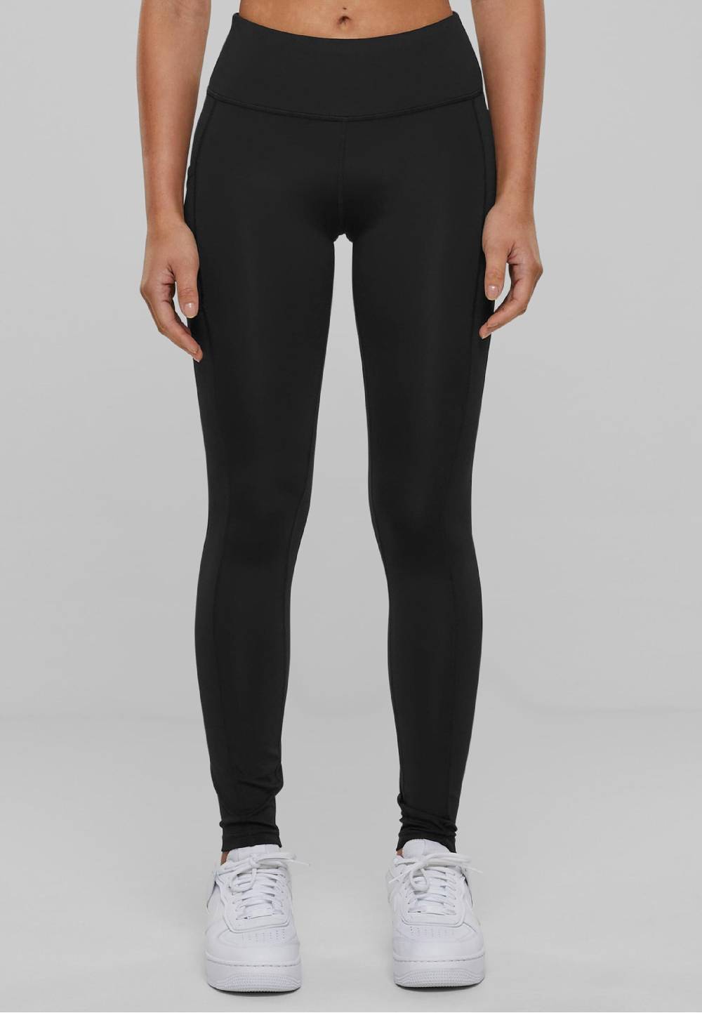 Urban Classics Skinny Leggings in Black Exklusive Angebote