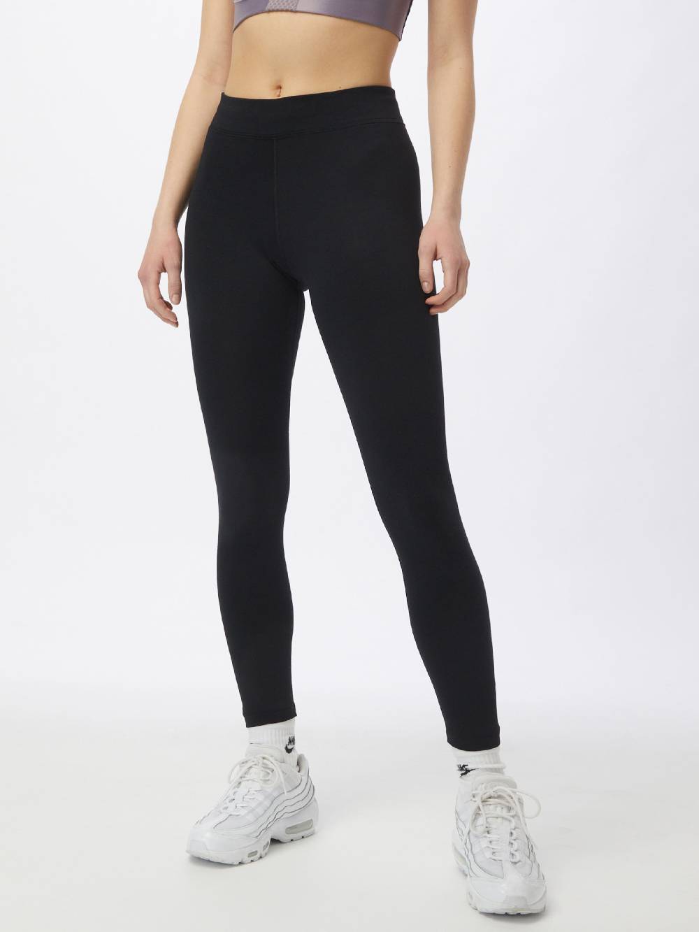 Nike Sportswear Skinny Leggings 'Essential' in Black Räumungsverkauf