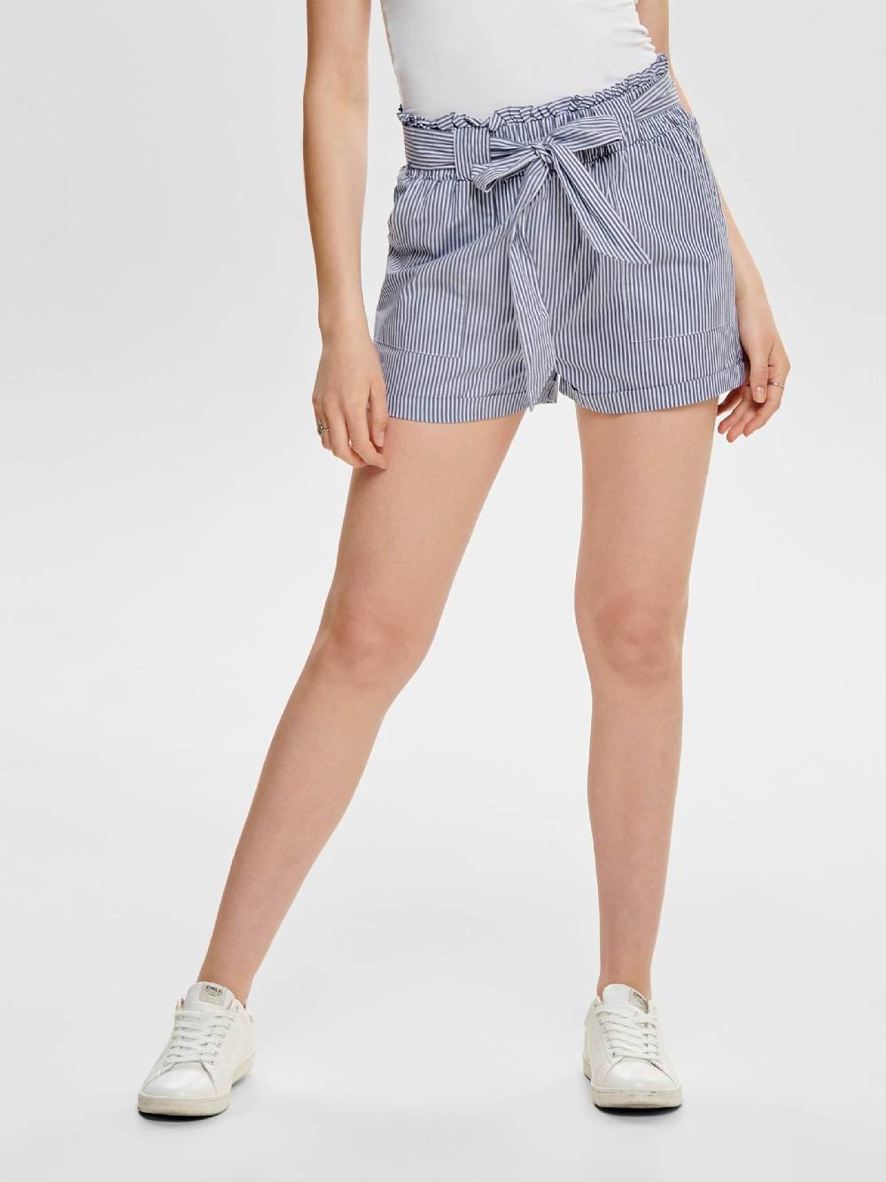 ONLY Loose fit Pants 'Smilla' in Dusty Blue Letzte 2 Tage