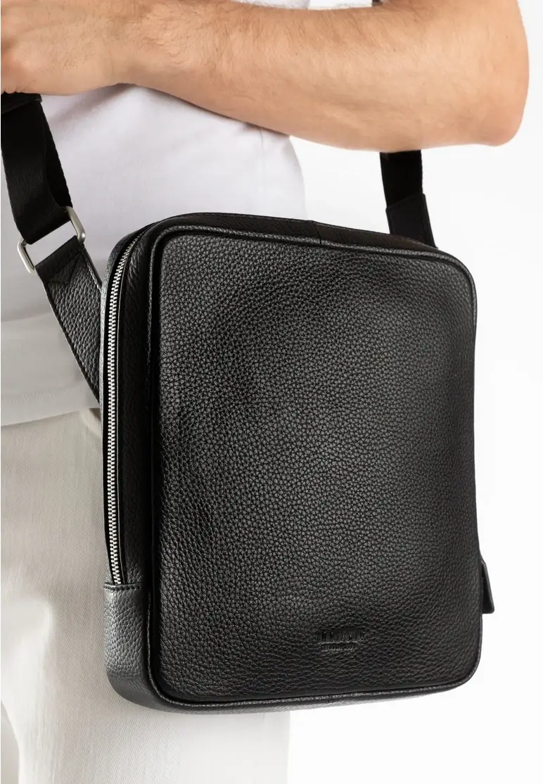 Lloyd MESSENGER BAG Art. C14-12004-OA Online
