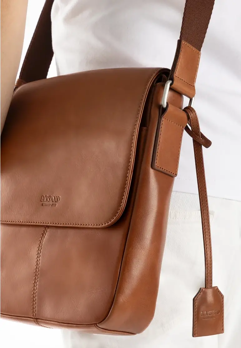 Lloyd MESSENGER BAG Art. C14-12003-OG Outlet