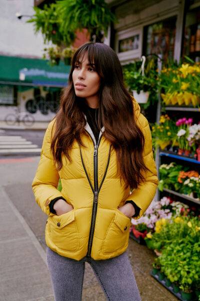 Marikoo Navahoo Megan Damen Winter Steppacke mit Kapuze Sonderangebot der Fabrik