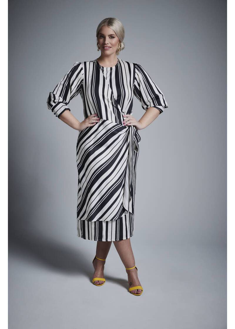 ROCK YOUR CURVES by Angelina Kleid in Schwarz Weiß gestreiftArtikelnummer RYC-LCAK-0407-903 Blitzangebot