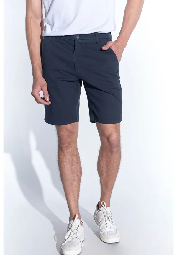 Steffen Klein Bermuda-Shorts in Marine Clearance-Verkauf